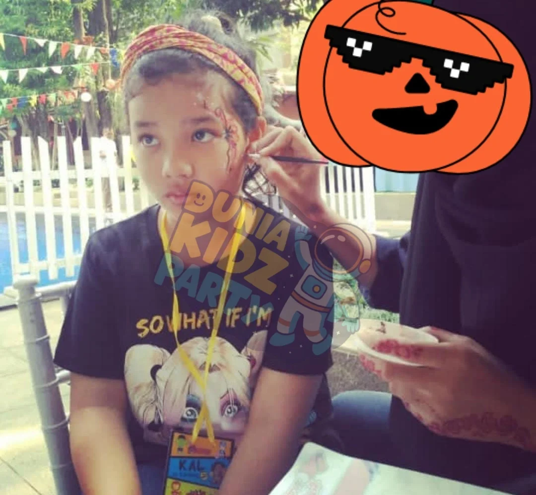 Body and Face Painting at a kids birthday party by Dunia Kidz Party