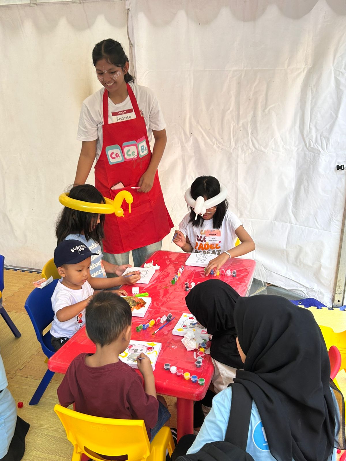 Melukis Kanvas gallery from a Dunia Kidz Party kids birthday